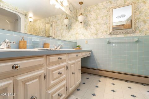 Tiny photo for 1864 Travis Drive, Toledo, OH 43613 (MLS # 10008444)