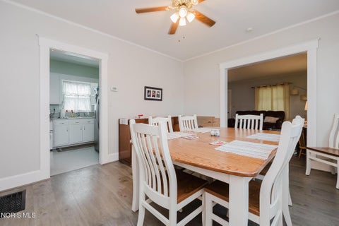 Tiny photo for 923 Washington Avenue, Findlay, OH 45840 (MLS # 10010019)