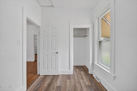 Tiny photo for 2938 Chase Street, Toledo, OH 43611 (MLS # 10008034)