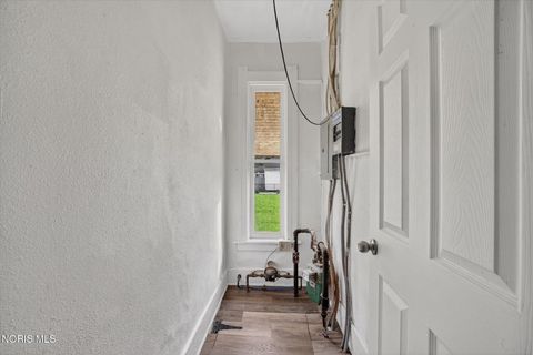 Tiny photo for 2938 Chase Street, Toledo, OH 43611 (MLS # 10008034)
