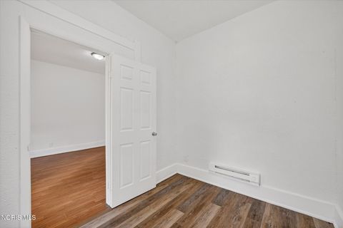 Tiny photo for 2938 Chase Street, Toledo, OH 43611 (MLS # 10008034)