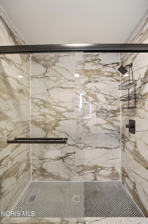 Tiny photo for 110 Mount Vernon Place, Walbridge, OH 43465 (MLS # 10006372)