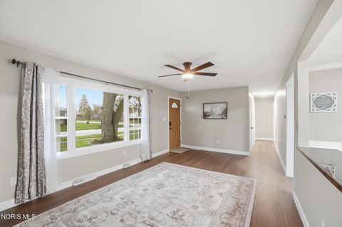 Tiny photo for 110 Mount Vernon Place, Walbridge, OH 43465 (MLS # 10006372)