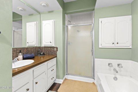 Tiny photo for 3842 Satinwood Drive, Toledo, OH 43623 (MLS # 10014843)