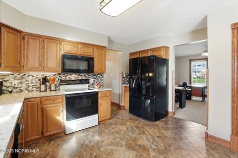 Tiny photo for 3106 Saddlebrook Drive, Findlay, OH 45840 (MLS # 10001061)