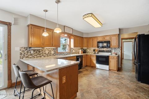 Tiny photo for 3106 Saddlebrook Drive, Findlay, OH 45840 (MLS # 10001061)