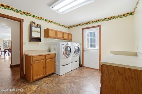 Tiny photo for 3106 Saddlebrook Drive, Findlay, OH 45840 (MLS # 10001061)