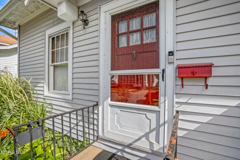 Tiny photo for 4132 Parrakeet Avenue, Toledo, OH 43612 (MLS # 10014616)