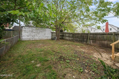 Tiny photo for 4243 Fairview Drive, Toledo, OH 43612 (MLS # 10013414)