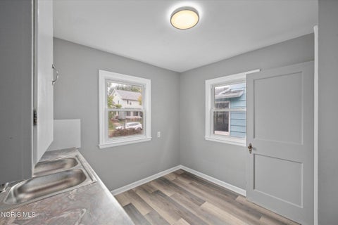 Tiny photo for 4243 Fairview Drive, Toledo, OH 43612 (MLS # 10013414)