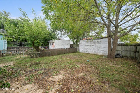 Tiny photo for 4243 Fairview Drive, Toledo, OH 43612 (MLS # 10013414)