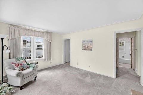 Tiny photo for 586 Sylvandale Avenue, Oregon, OH 43616 (MLS # 10011826)
