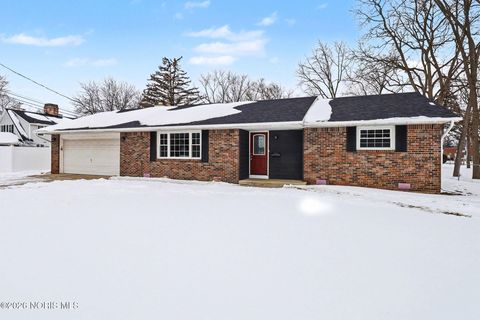 Tiny photo for 601 Tilayne Street, Perrysburg, OH 43551 (MLS # 10003887)