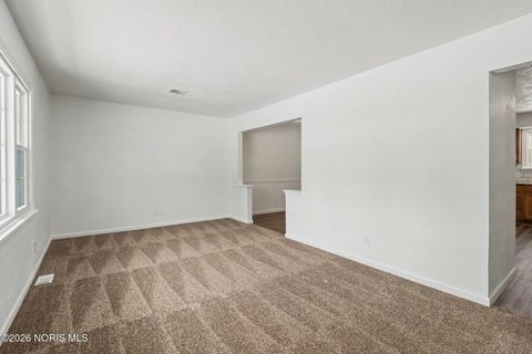 Tiny photo for 601 Tilayne Street, Perrysburg, OH 43551 (MLS # 10003887)