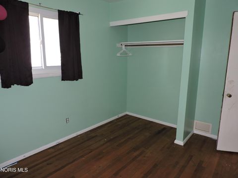 Tiny photo for 521 Whitlock Avenue, Toledo, OH 43605 (MLS # 10008466)