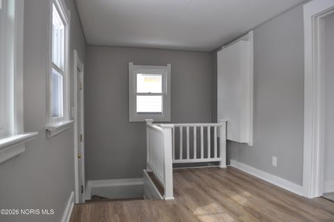 Tiny photo for 136 Steel Street, Toledo, OH 43605 (MLS # 10003251)