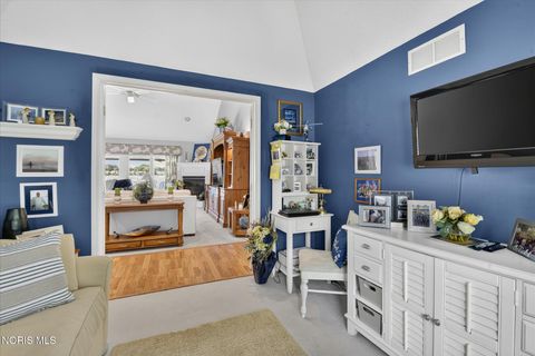 Tiny photo for 7913 N Shoreline Drive, Holland, OH 43528 (MLS # 10009804)