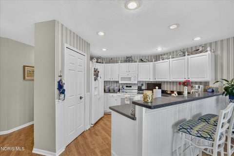 Tiny photo for 7913 N Shoreline Drive, Holland, OH 43528 (MLS # 10009804)