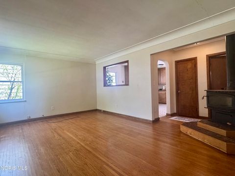 Tiny photo for 1109 Branleigh Drive, Toledo, OH 43612 (MLS # 10007507)