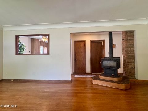 Tiny photo for 1109 Branleigh Drive, Toledo, OH 43612 (MLS # 10007507)