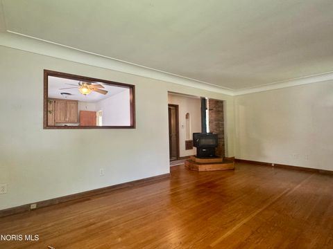 Tiny photo for 1109 Branleigh Drive, Toledo, OH 43612 (MLS # 10007507)