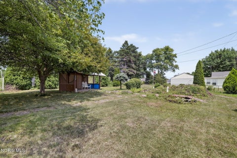 Tiny photo for 200 Jeanette Drive, Fostoria, OH 44830 (MLS # 10010667)