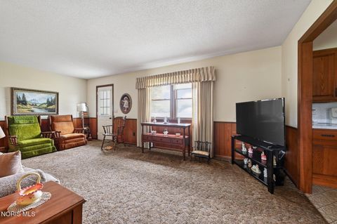 Tiny photo for 755 Nickie Lane, Fostoria, OH 44830 (MLS # 10008120)