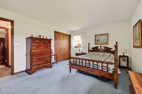 Tiny photo for 755 Nickie Lane, Fostoria, OH 44830 (MLS # 10008120)