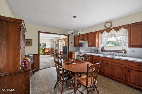 Tiny photo for 755 Nickie Lane, Fostoria, OH 44830 (MLS # 10008120)