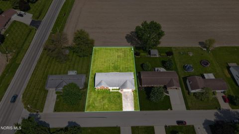 Tiny photo for 755 Nickie Lane, Fostoria, OH 44830 (MLS # 10008120)
