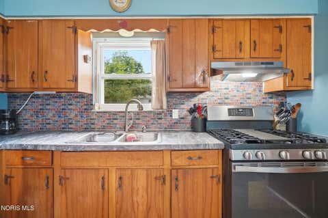 Tiny photo for 6150 Meadowvale Drive, Toledo, OH 43613 (MLS # 10011814)