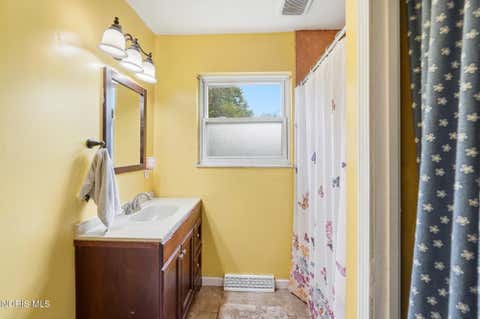 Tiny photo for 6150 Meadowvale Drive, Toledo, OH 43613 (MLS # 10011814)