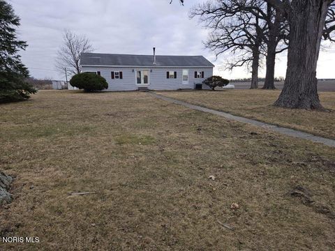 Photo of 7410 County Hwy 112, Upper Sandusky, OH 43351 (MLS # 10004807)