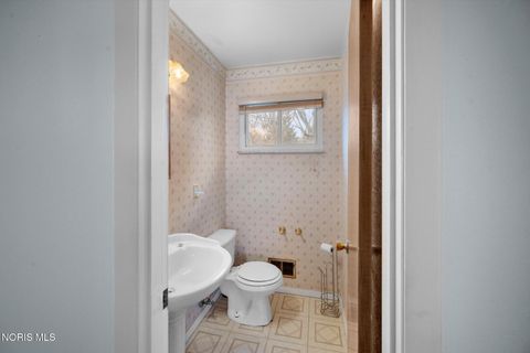 Tiny photo for 6946 Kinsman Drive, Sylvania, OH 43560 (MLS # 10004993)