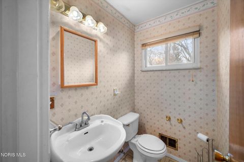 Tiny photo for 6946 Kinsman Drive, Sylvania, OH 43560 (MLS # 10004993)