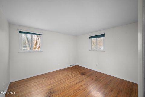 Tiny photo for 6946 Kinsman Drive, Sylvania, OH 43560 (MLS # 10004993)