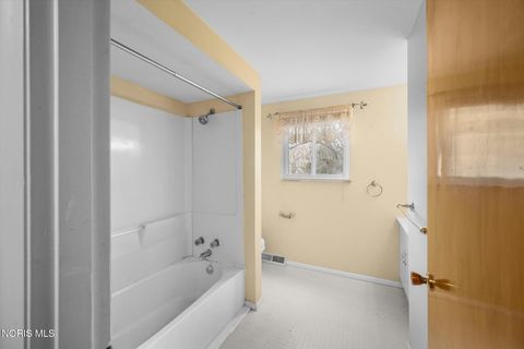 Tiny photo for 6946 Kinsman Drive, Sylvania, OH 43560 (MLS # 10004993)