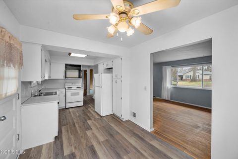 Tiny photo for 6946 Kinsman Drive, Sylvania, OH 43560 (MLS # 10004993)