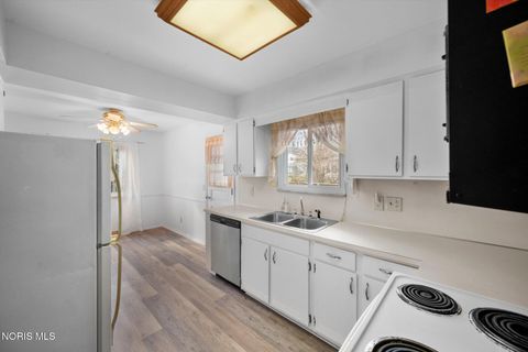 Tiny photo for 6946 Kinsman Drive, Sylvania, OH 43560 (MLS # 10004993)