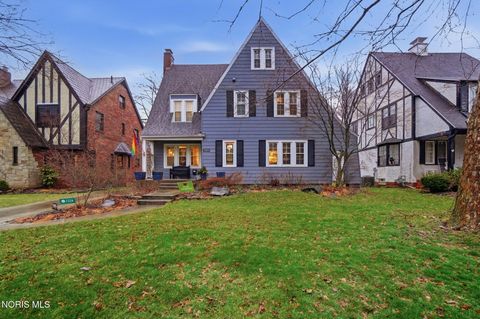 Tiny photo for 3324 Darlington Road, Ottawa Hills, OH 43606 (MLS # 10005336)