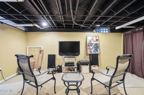 Tiny photo for 3324 Darlington Road, Ottawa Hills, OH 43606 (MLS # 10005336)