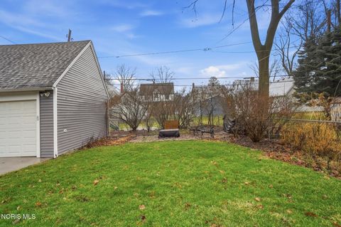 Tiny photo for 3324 Darlington Road, Ottawa Hills, OH 43606 (MLS # 10005336)