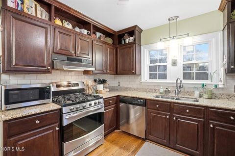 Tiny photo for 3324 Darlington Road, Ottawa Hills, OH 43606 (MLS # 10005336)