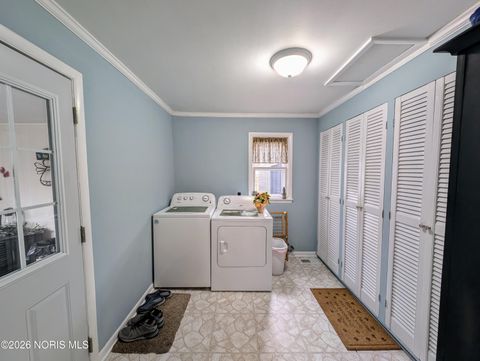 Tiny photo for 915 Buckeye Street, Genoa, OH 43430 (MLS # 10003918)