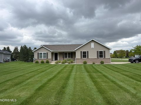 Tiny photo for 5980 Arapaho Avenue, Walbridge, OH 43465 (MLS # 10007489)