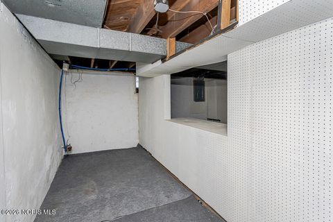 Tiny photo for 4322 Willys Parkway, Toledo, OH 43612 (MLS # 10003836)