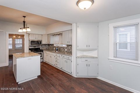 Tiny photo for 4322 Willys Parkway, Toledo, OH 43612 (MLS # 10003836)