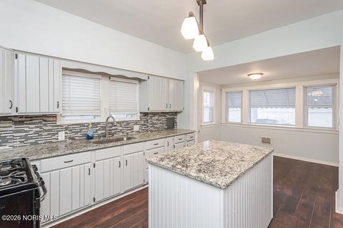 Tiny photo for 4322 Willys Parkway, Toledo, OH 43612 (MLS # 10003836)