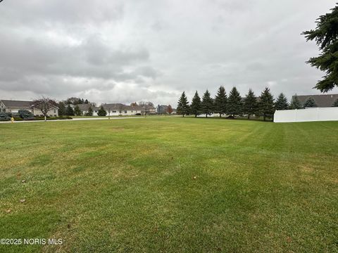 Tiny photo for 5979 Arapaho Avenue, Walbridge, OH 43465 (MLS # 10001784)