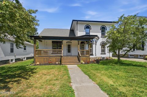 Photo of 232 N Franklin Street, Wauseon, OH 43567 (MLS # 10010467)